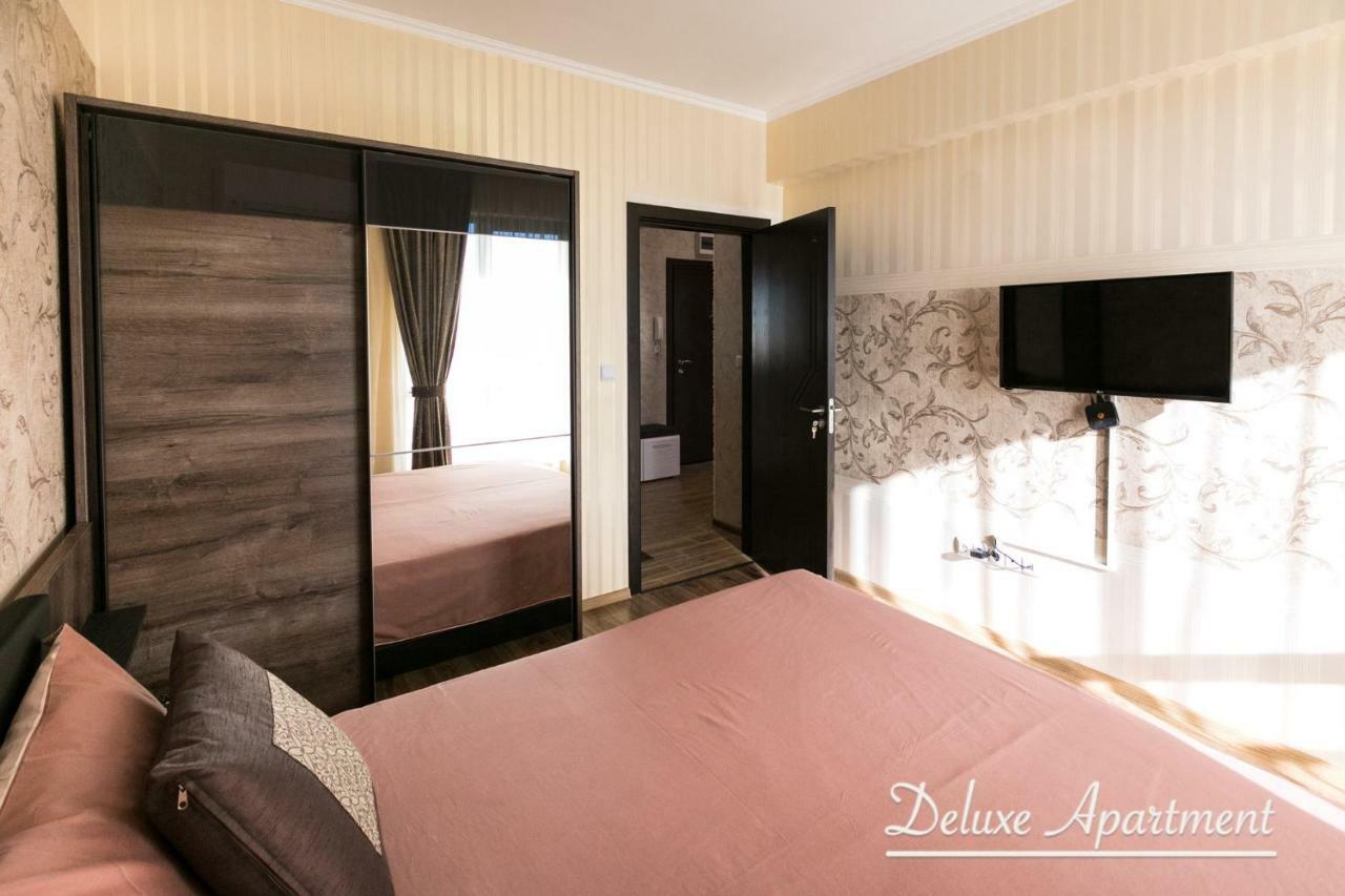 Apartment Cathedral Deluxe Varna ภายนอก รูปภาพ
